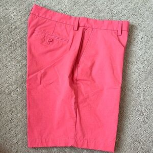 Vineyard Vines 9” Performance On The Go Shorts Coral